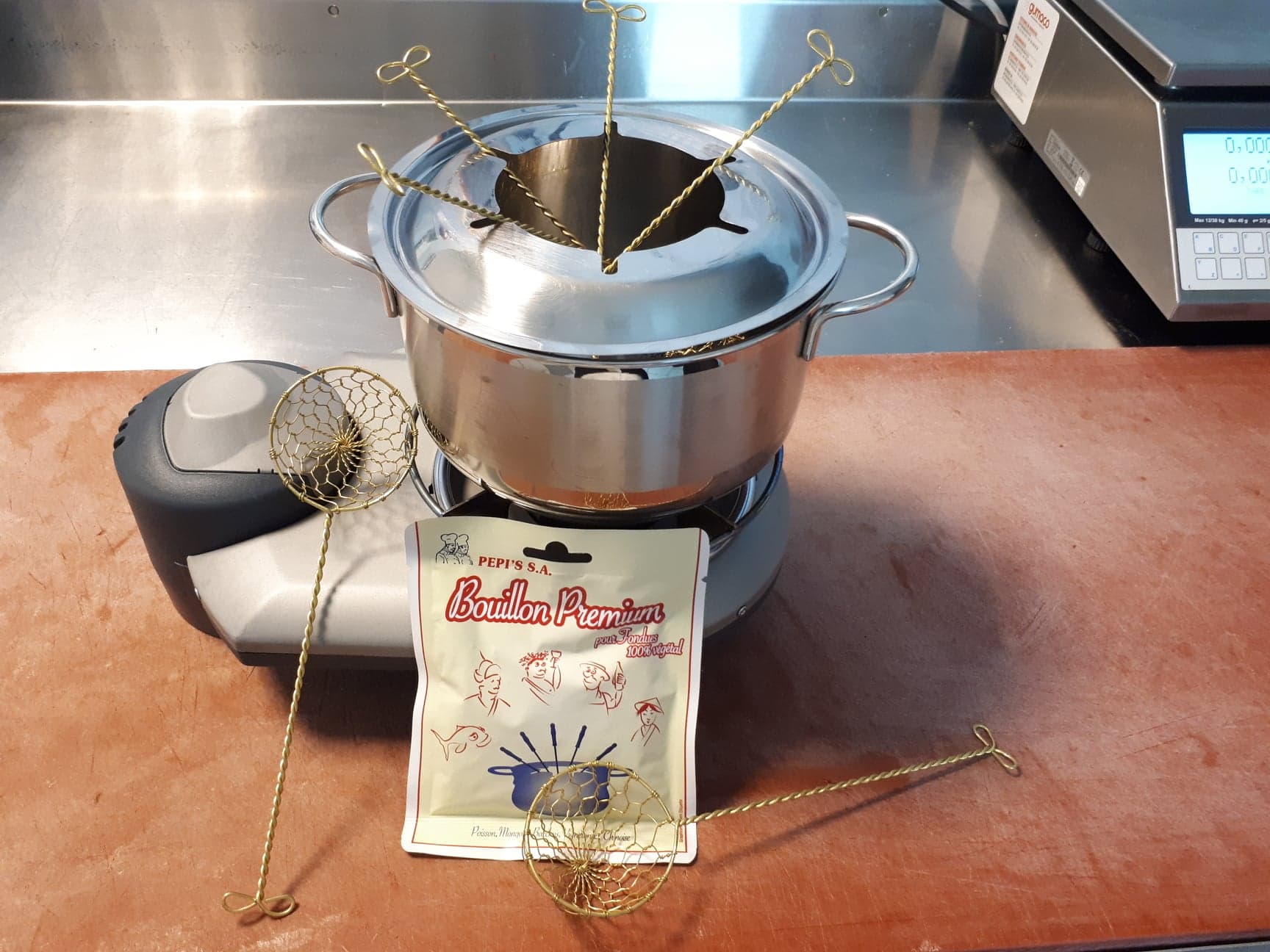 45101443_307608176498467_5432166681977815040_n